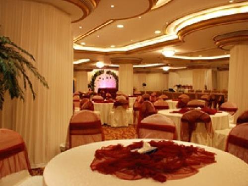 Hotel Al Mutlaq 3*